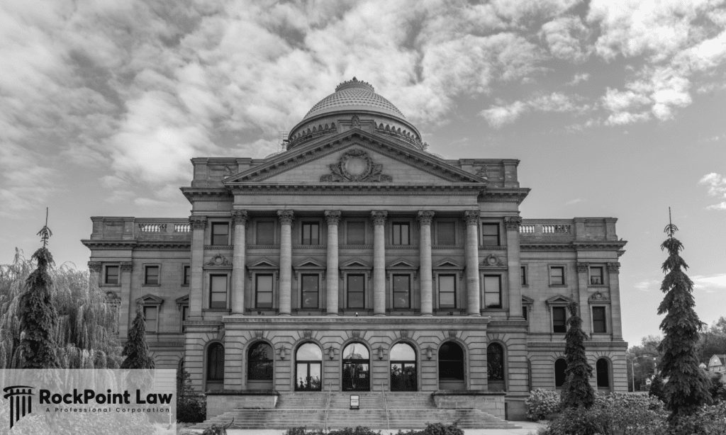 Courthouse representing lemon law litigation and defective vehicle lawsuits